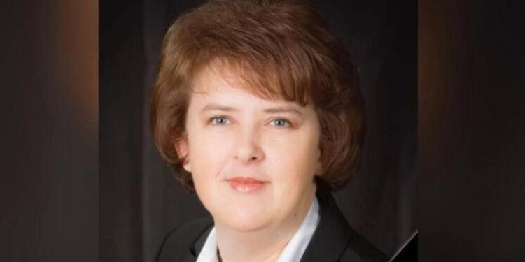 Умерла директор Елатомской школы Людмила Соустова Умерла директор Елатомской школы Людмила Соустова