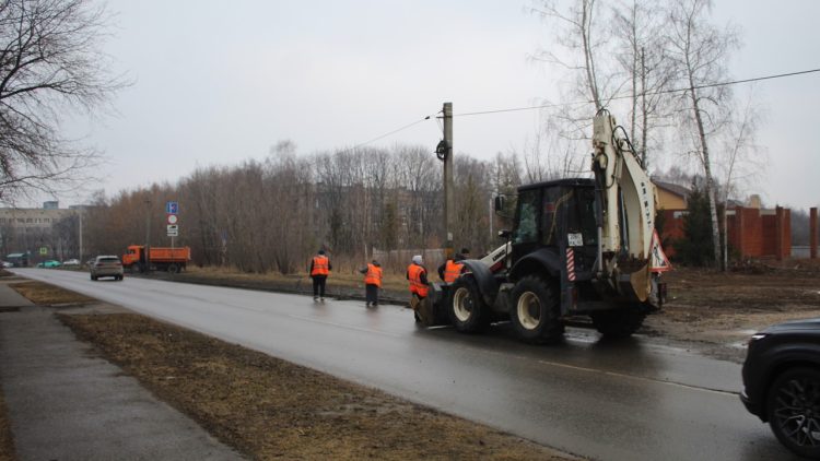 Аварийные бригады в Рязани переведены в режим повышенной готовности из-за плохой погоды