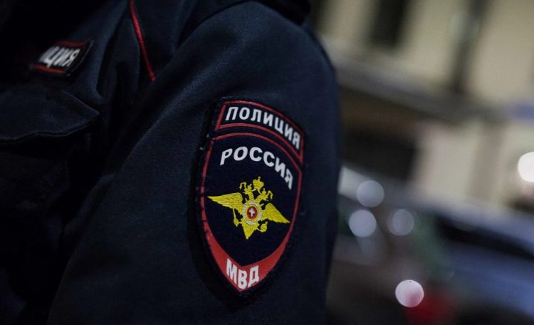 На улице Островского толпа подростков избила девочку