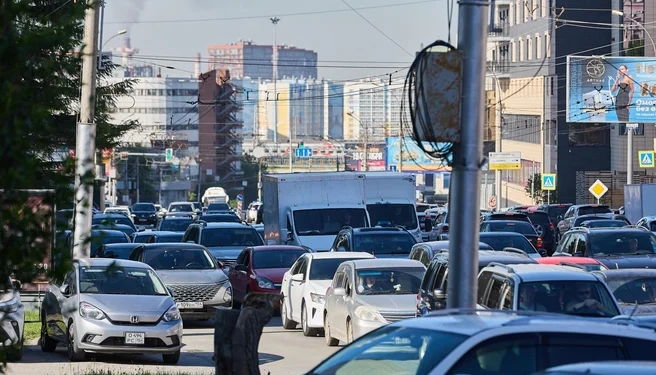Рязань замерла в 10-балльных пробках