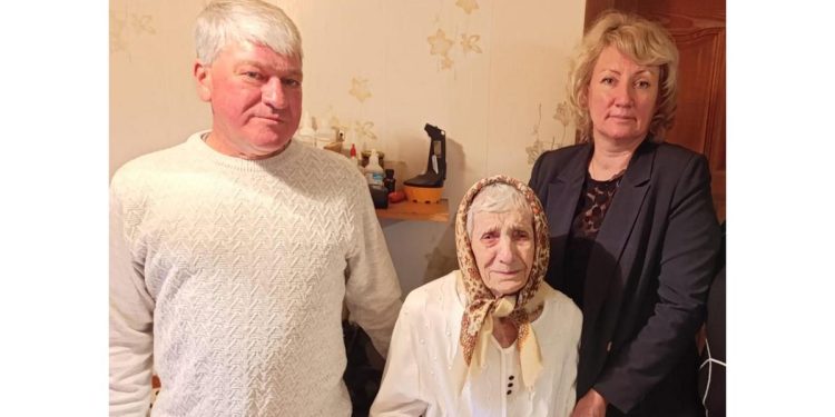 Жительница Захаровского района Нина Бонова отпраздновала свое столетие Жительница Захаровского района Нина Бонова отпраздновала свое столетие