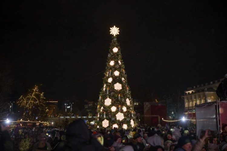 Малков поздравил рязанцев с открытием Новогодней столицы