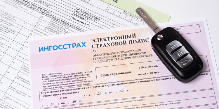 Автолюбителей будут штрафовать за каждый день езды без ОСАГО