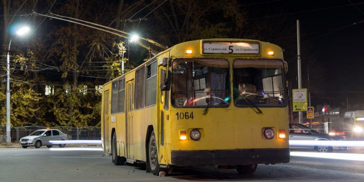 Рязанцы вновь пожаловались на отсутствие общественного транспорта вечером