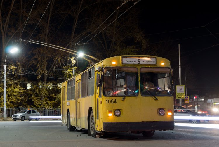 Рязанцы вновь пожаловались на отсутствие общественного транспорта вечером