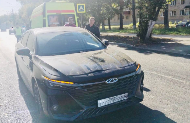 На улице Октябрьской 24-летняя рязанка угодила под колеса автомобиля