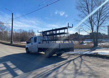 На улице Промышленной под колеса автомобиля попал 30-летний пешеход