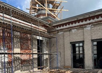 Госстройнадзор поделился фото реконструкции павильона "Животноводство" на рязанской ВДНХ Госстройнадзор поделился фото реконструкции павильона «Животноводство» на рязанской ВДНХ