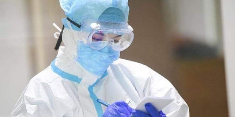 За прошедшую неделю в России заболеваемость COVID-19 возросла на 38,4% За прошедшую неделю в России заболеваемость COVID-19 возросла на 38,4%