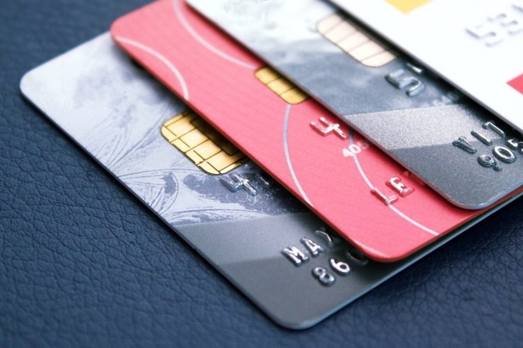 Мошенники начали арендовать карты у населения