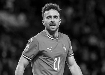 Погибший в ДТП 28-летний футболист "Ливерпуля" Диогу Жота за 10 дней до смерти женился Погибший в ДТП 28-летний футболист «Ливерпуля» Диогу Жота за 10 дней до смерти женился