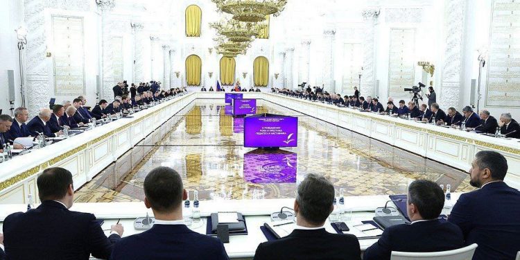 Губернатор Малков подвел итоги Года педагога и наставника в Рязанской области