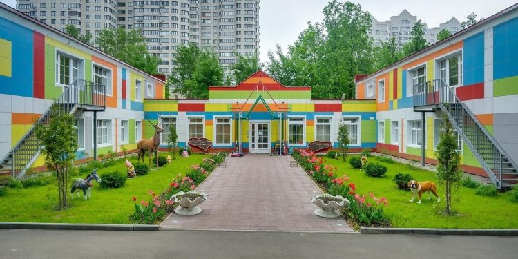 Детям врачей и учителей места в детском саду будут даваться вне очереди Детям врачей и учителей места в детском саду будут даваться вне очереди