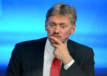 Песков: дискуссия о сокращении времени обучения в школах России оправдана Песков: дискуссия о сокращении времени обучения в школах России оправдана