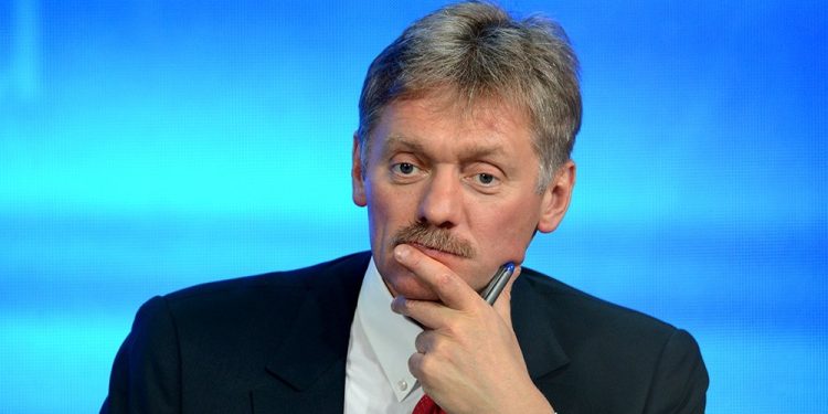 Песков: дискуссия о сокращении времени обучения в школах России оправдана Песков: дискуссия о сокращении времени обучения в школах России оправдана