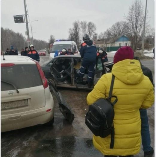 1 февраля в Рязанском районе столкнулись три автомобиля
