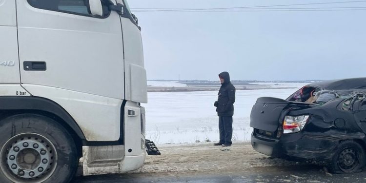 В Михайловском районе произошло массовое ДТП с участием фуры