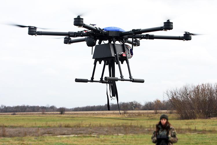 November 4, 2022, Kharkiv Region, Ukraine: The Khartiia territorial community volunteer unit practice flying drones for military intelligence, Kharkiv Region, northeastern Ukraine. (Credit Image: Global Look Press/Keystone Press Agency)