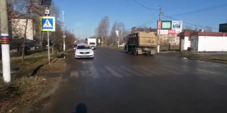 В Кораблинском районе полицейские обратились по громкоговорителям к пешеходам и водителям В Кораблинском районе полицейские обратились по громкоговорителям к пешеходам и водителям