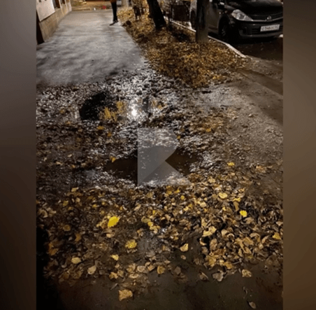 Рязанка пожаловалась на грязные дороги в центре города