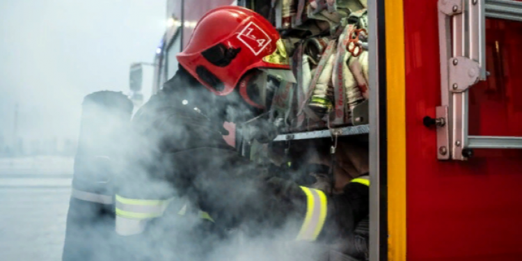 На пожаре на улице 3-и Бутырки погиб 67-летний мужчина На пожаре на улице 3-и Бутырки погиб 67-летний мужчина