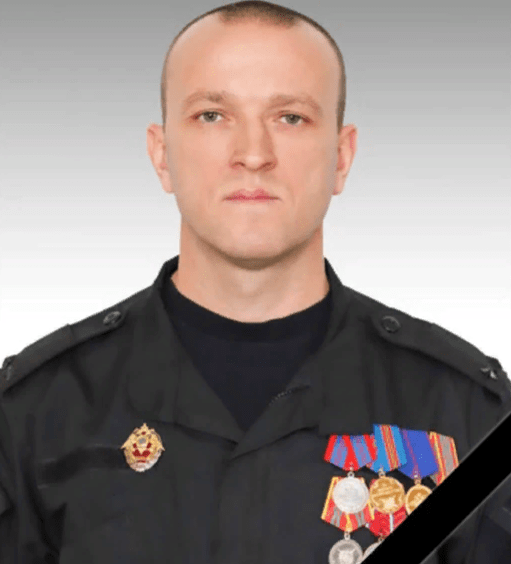 При взрыве на полигоне в Дубровичах погиб 39-летний начальник рязанского СОБРа Ситников