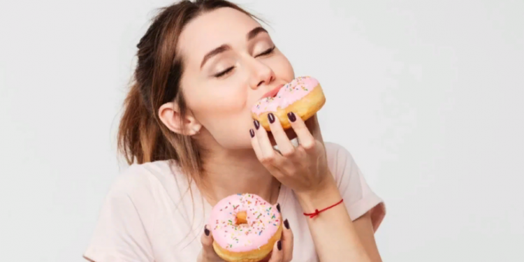 Кардиолог Кореневич: избыток сахара приводит к запечатыванию сосудов