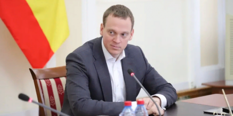 Губернатор Малков поручил чиновникам оперативно реагировать на вопросы рязанцев президенту Губернатор Малков поручил чиновникам оперативно реагировать на вопросы рязанцев президенту