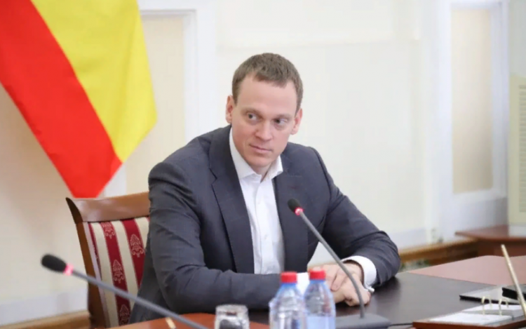 Губернатор Малков поручил чиновникам оперативно реагировать на вопросы рязанцев президенту
