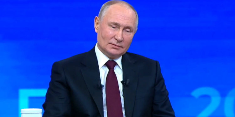 Президент Путин высказался о запрете абортов в России Президент Путин высказался о запрете абортов в России