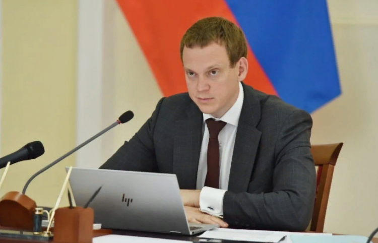 Малков: тендер на 3,4 миллиона рублей на изготовление новогодних сувениров недопустим