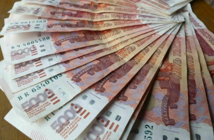 Декан Виноградов: с 1 января учителям и медикам проиндексируют зарплаты на 9,8%