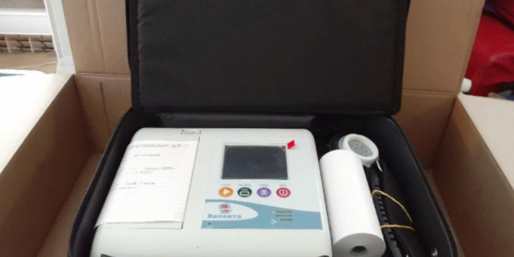 Рязанская станция скорой помощи получила 26 электрокардиографов