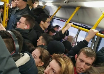 Рязанцы остались недовольны работой транспорта, который пустили до кладбищ Рязанцы остались недовольны работой транспорта, который пустили до кладбищ