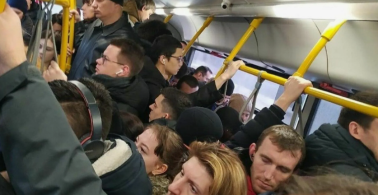 Рязанцы остались недовольны работой транспорта, который пустили до кладбищ