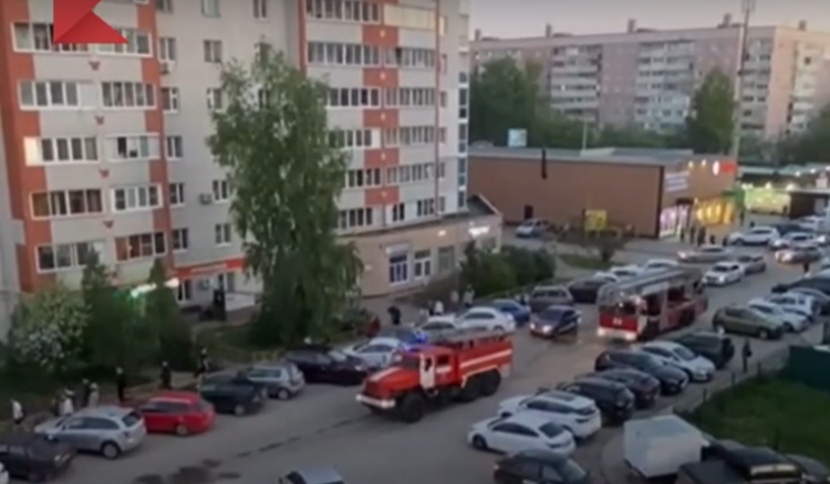 На рязанской улице Интернациональной в многоэтажке произошло задымление