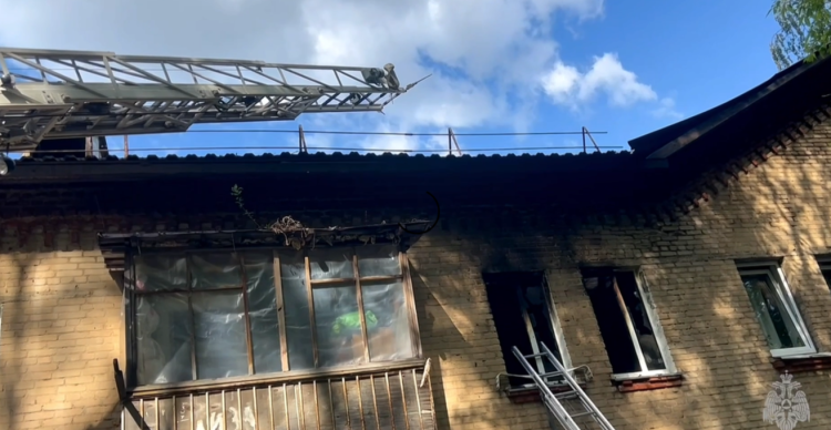 В Сети появилось видео с места пожара, в котором погибла 5-летняя девочка