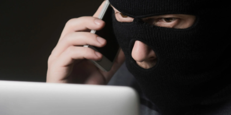 Дистанционные мошенники выманили у 33-летнего рязанца 191 тысячу рублей Дистанционные мошенники выманили у 33-летнего рязанца 191 тысячу рублей