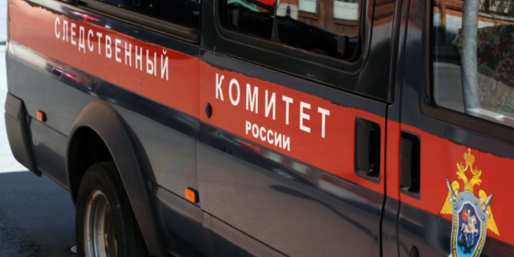 На улице Халтурина 29-летнего рабочего насмерть придавило бетонной плитой