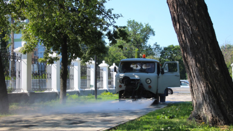 3 июля в Рязани 5 поливомоечных машин вышли на дороги