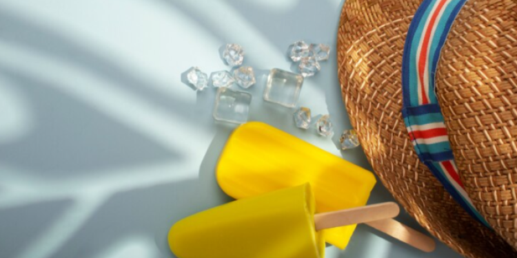 Синоптик Позднякова: жаркая погода задержится в Центральной России на несколько недель