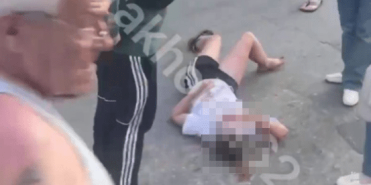 На улице Интернациональной 11-летняя девочка попала под колеса автомобиля