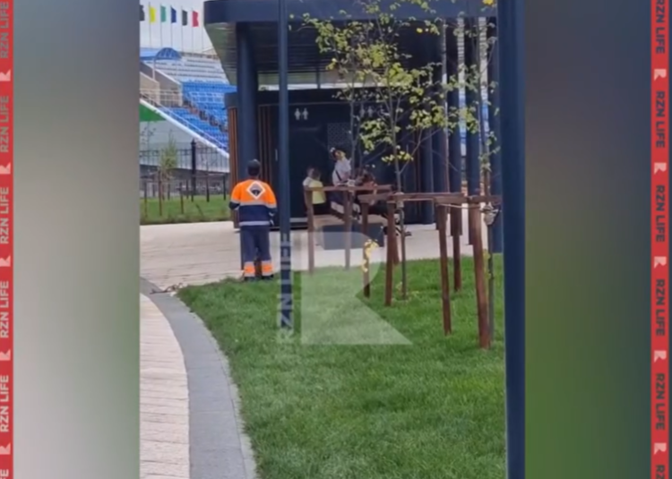 Рязанцы остались недовольны платным туалетом на обновленном Лыбедском бульваре