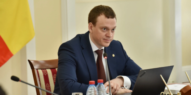 Малков поручил медорганизациям самостоятельно отвечать на обращения рязанцев в соцсетях