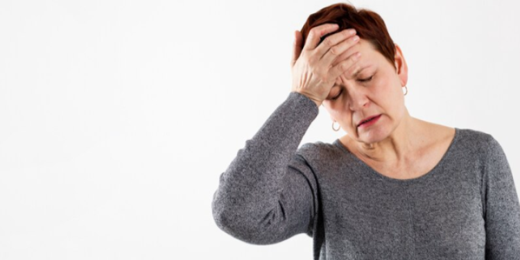 Невролог Мартынов: внезапная слабость и ухудшение зрения могут быть признаками надвигающегося инсульта Невролог Мартынов: внезапная слабость и ухудшение зрения могут быть признаками надвигающегося инсульта