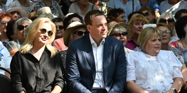 Рязанский губернатор Малков посетил ежегодный «Праздник яблока» в музее имени Павлова