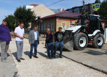 Мэр Рязани Артемов проконтролировал ход благоустройства городских территорий