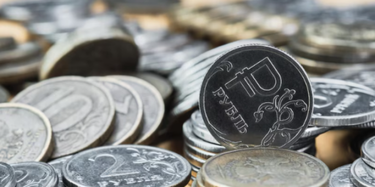 С 1 января 2025 года МРОТ в России могут увеличить до 30 тысяч рублей