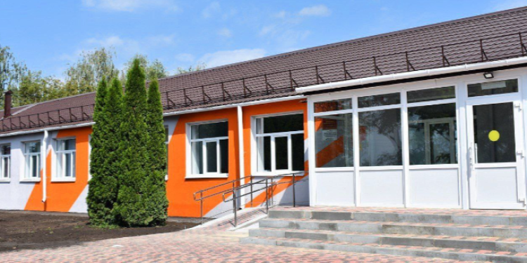 В селе Ленино Александро-Невского района отремонтировали школу