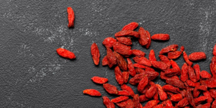 Диетолог Дианова: ягоды годжи способствуют снижению сахара в крови